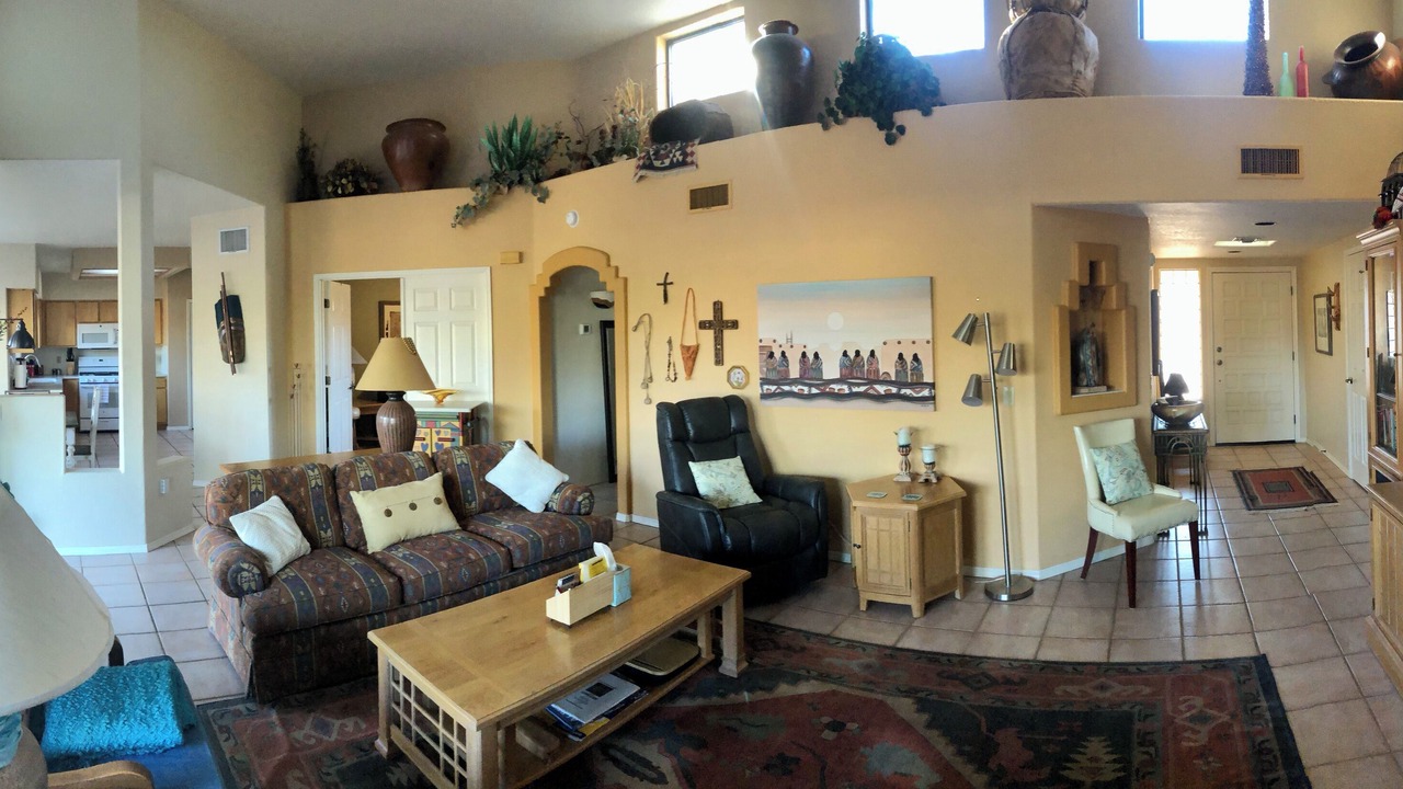 Photo of Livingroom in Green Valley