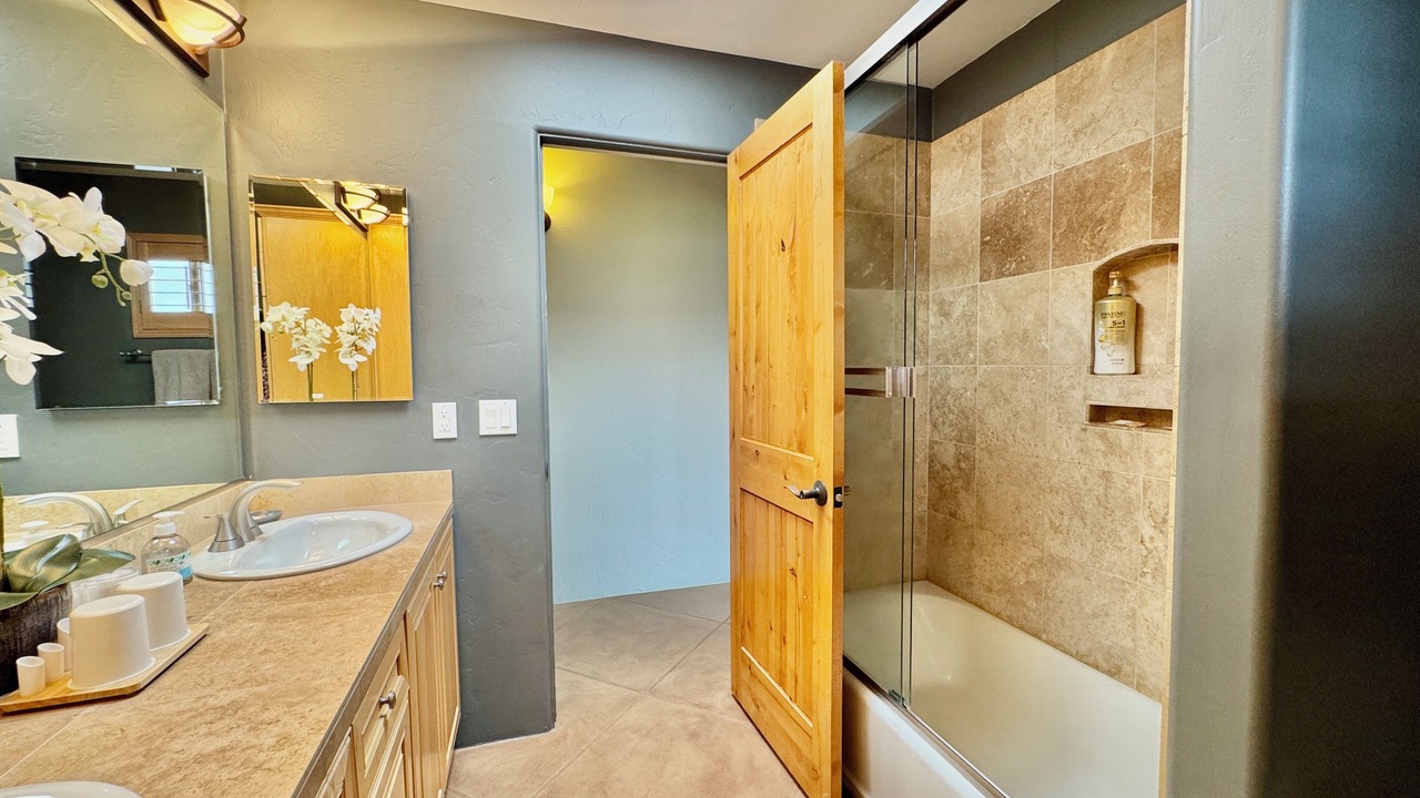 Photo of Bathroom in Horizon Heights