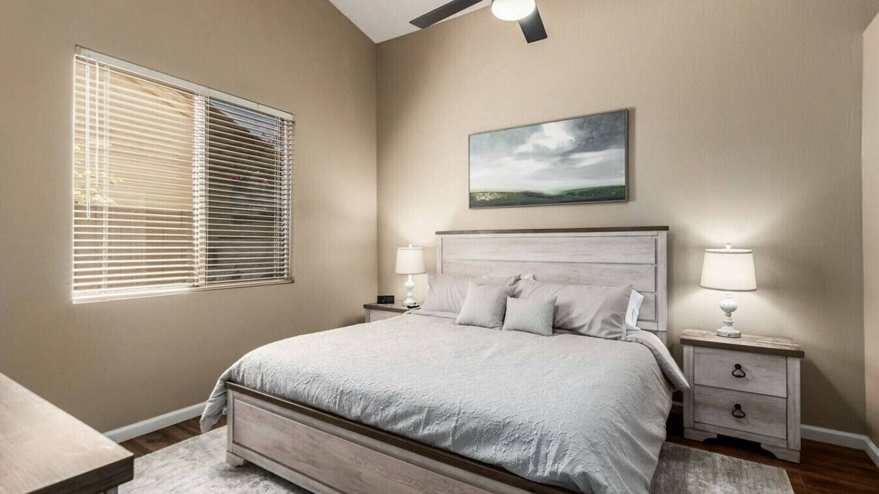 Photo of Bedroom in Foothills Club West
