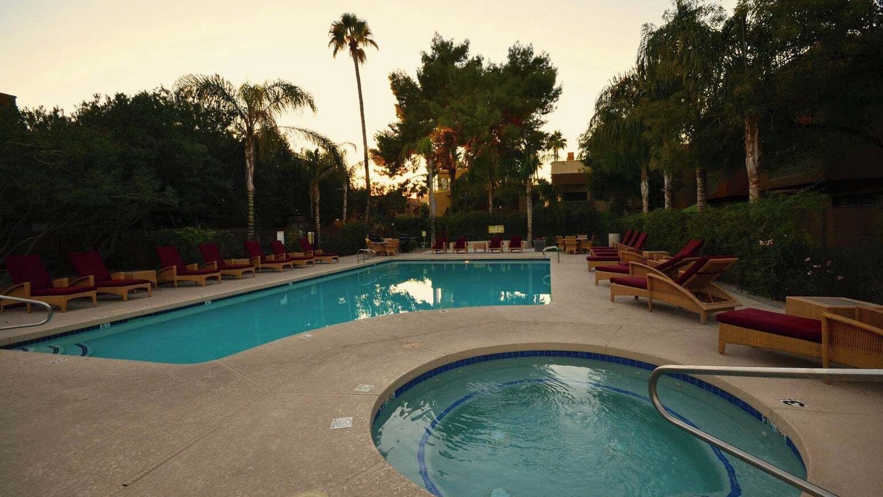 Photo of Outdoor in Scottsdale Estates Six