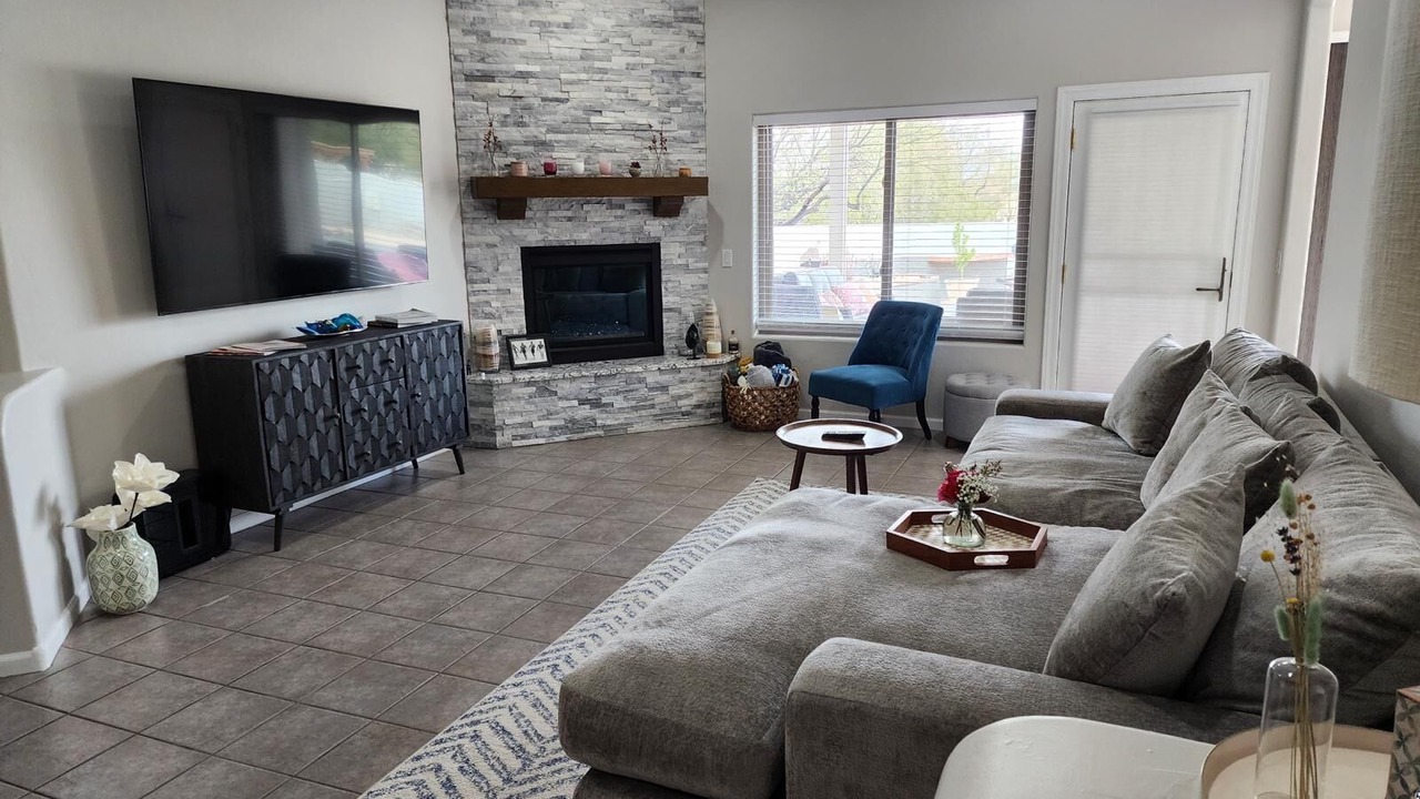 Photo of Livingroom in Sahuarita