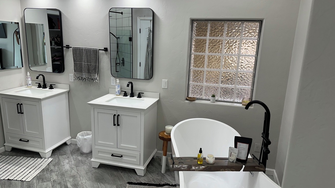Photo of Bathroom in Sahuarita