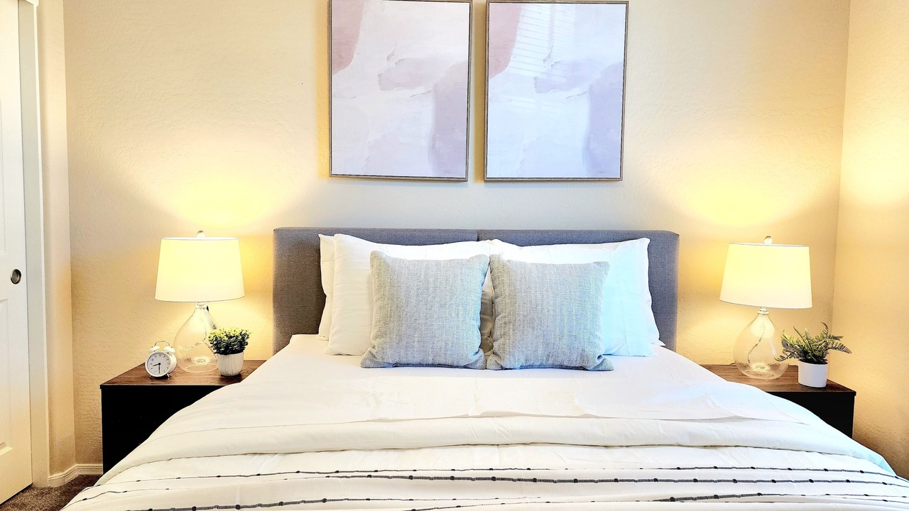 Photo of Bedroom in Laveen Village