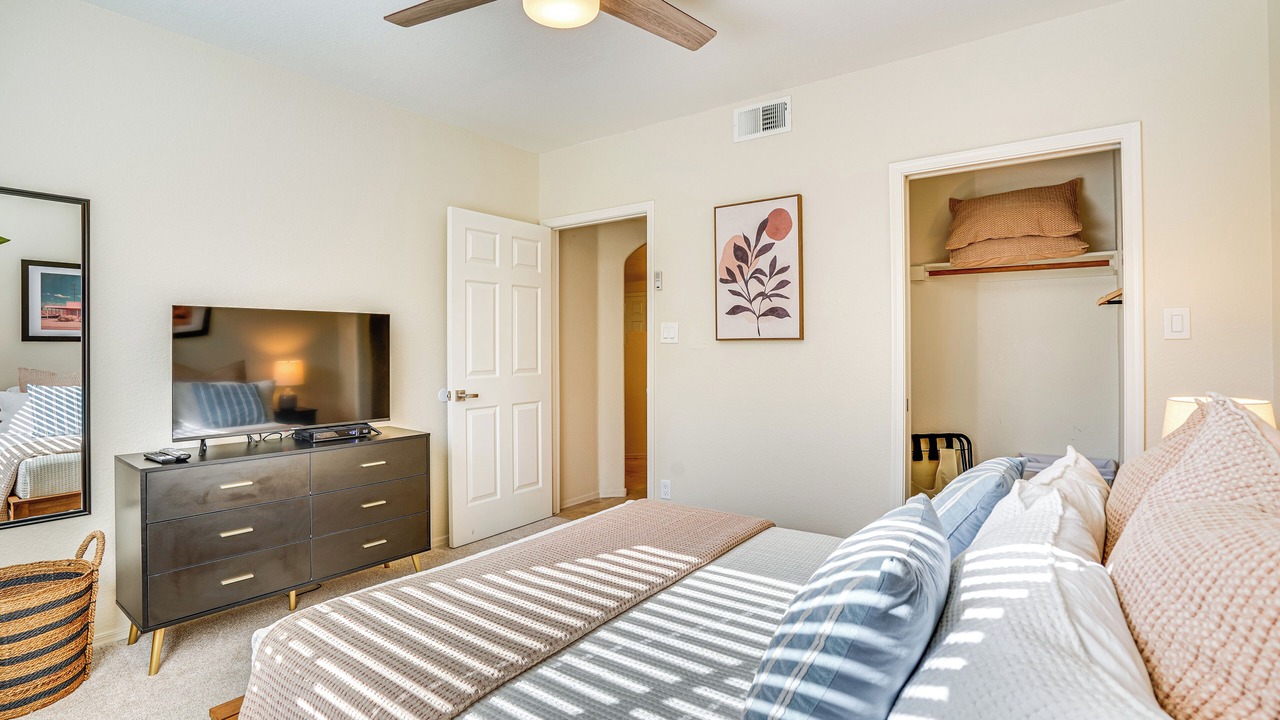 Photo of Bedroom in North Mountain