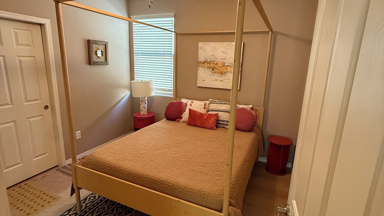 Photo of Bedroom in Dove Mountain