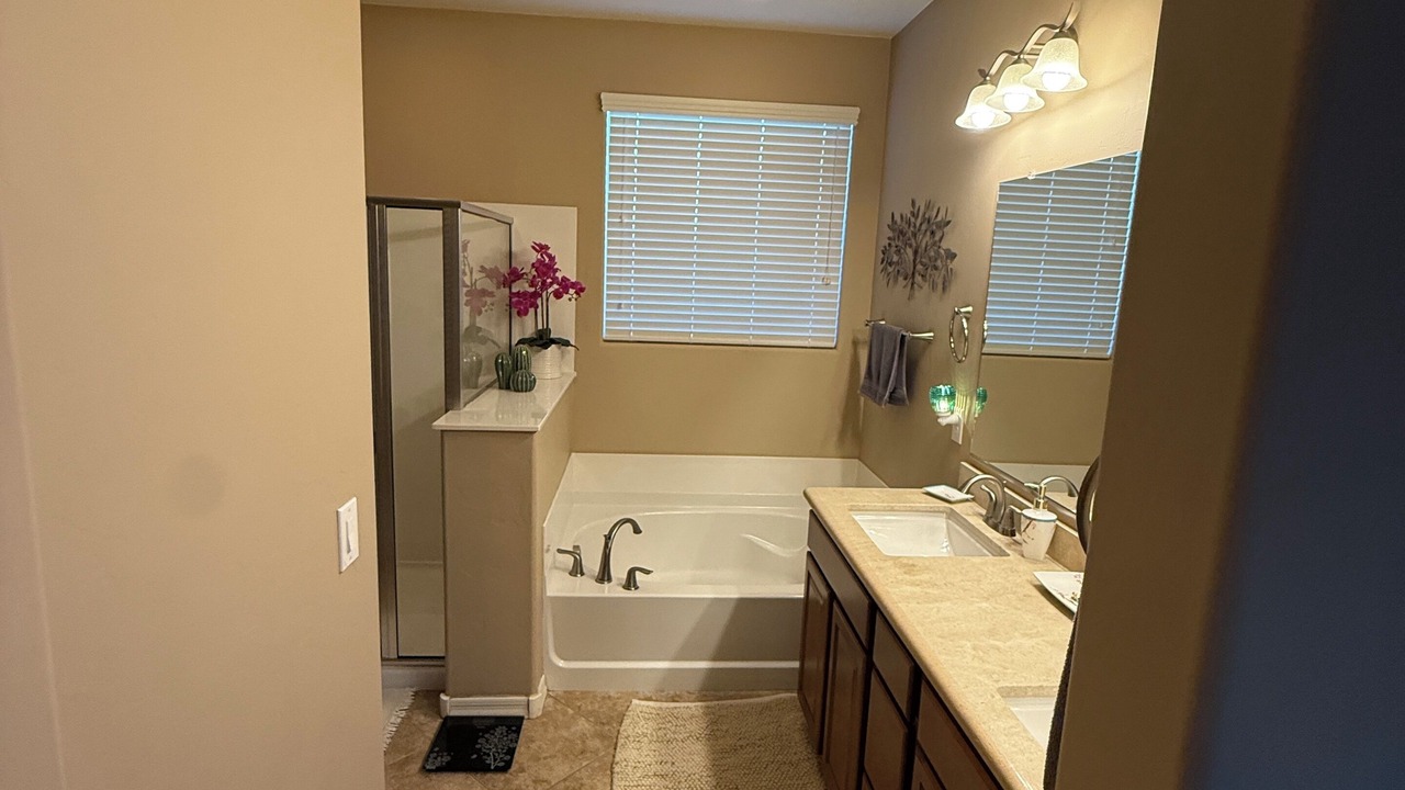 Photo of Bathroom in Dove Mountain