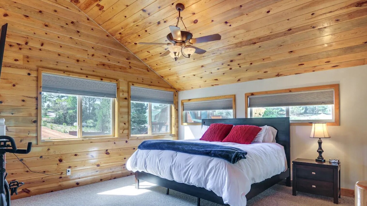 Photo of Bedroom in Long Valley Junction