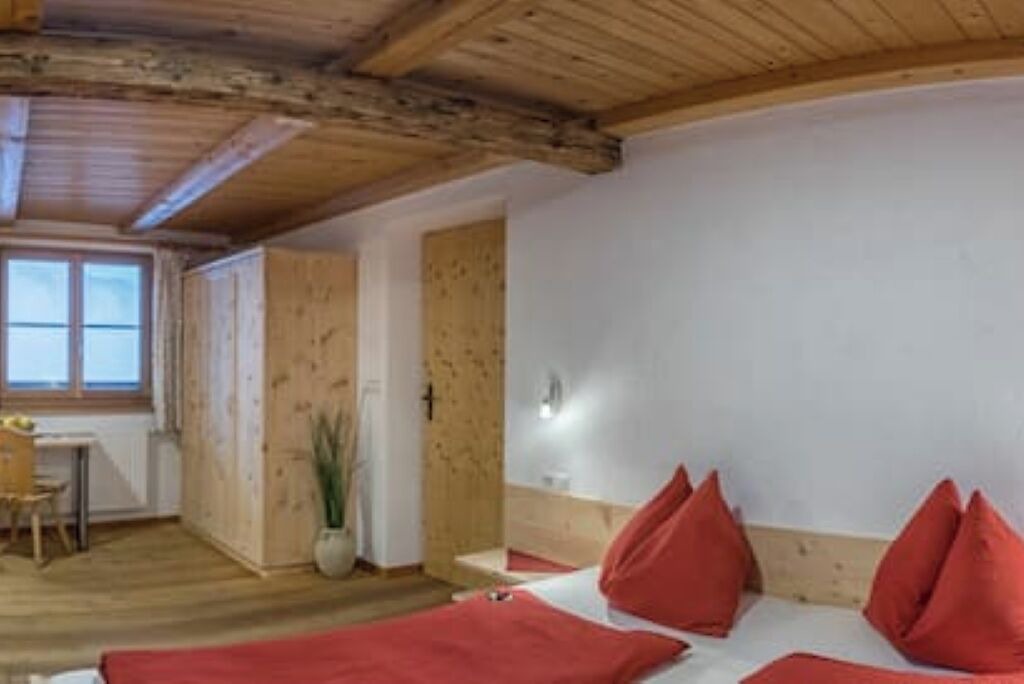 Photo of Bedroom in Cortina Sulla Strada del Vino