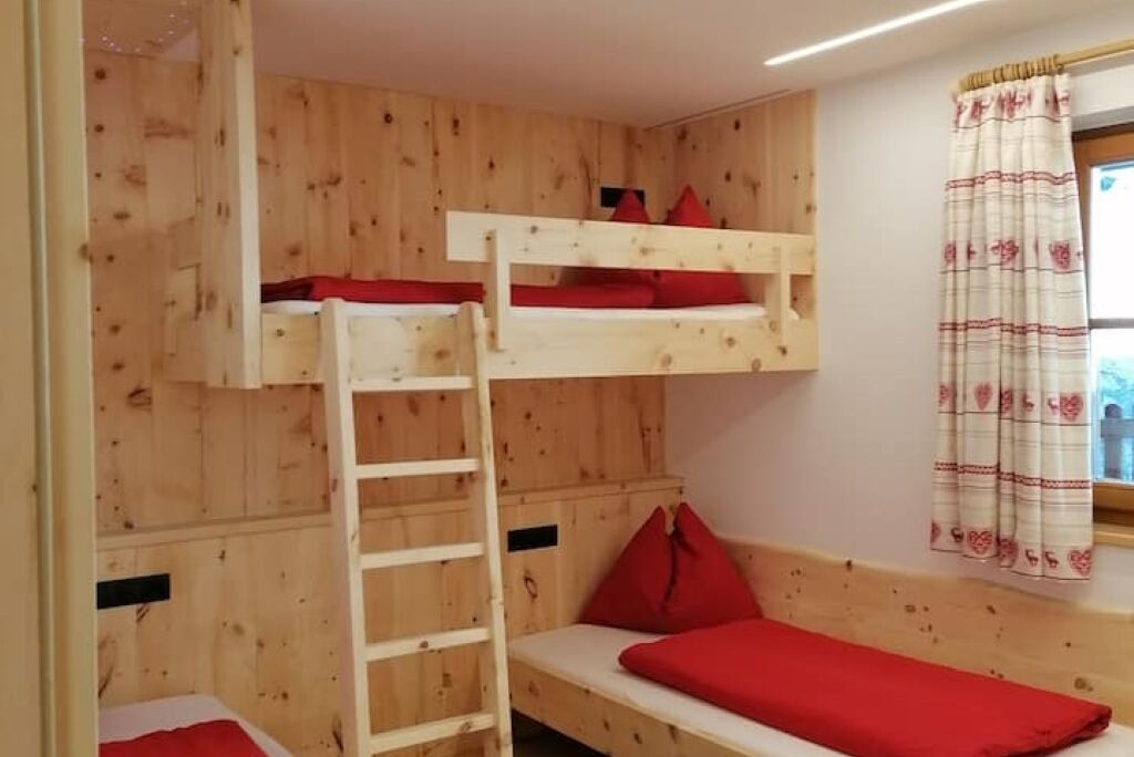 Photo of Bedroom in Cortina Sulla Strada del Vino