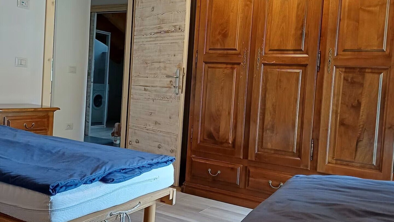 Photo of Bedroom in Pellizzano