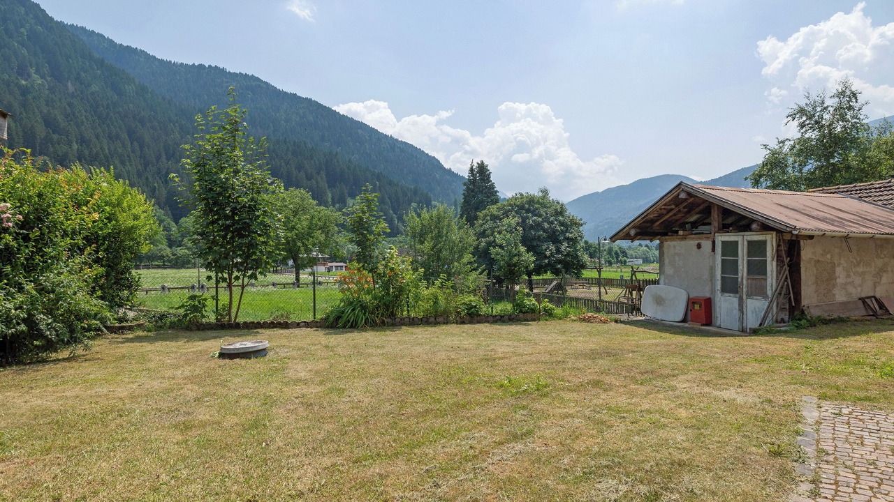 Photo of Outdoor in Dare