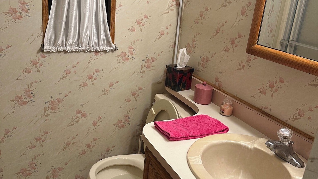 Photo of Bathroom in East Mesa
