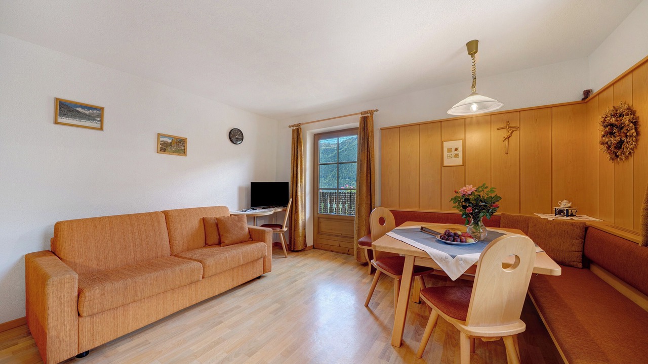 Photo of Livingroom in Ultimo