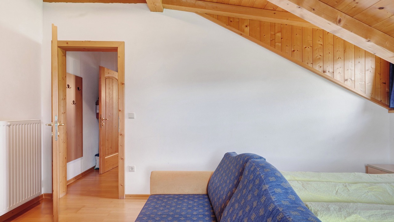 Photo of Bedroom in Molten