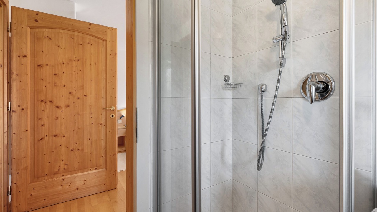 Photo of Bathroom in Molten