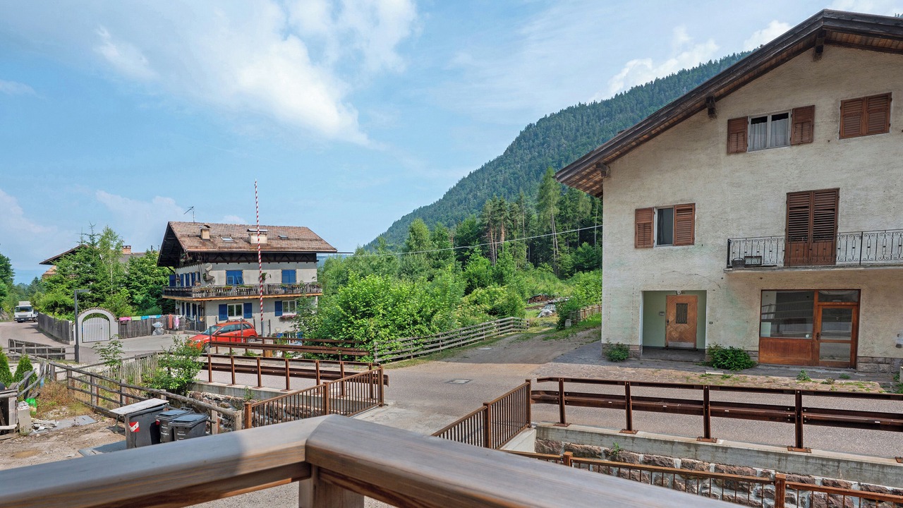 Photo of Outdoor in Montagna