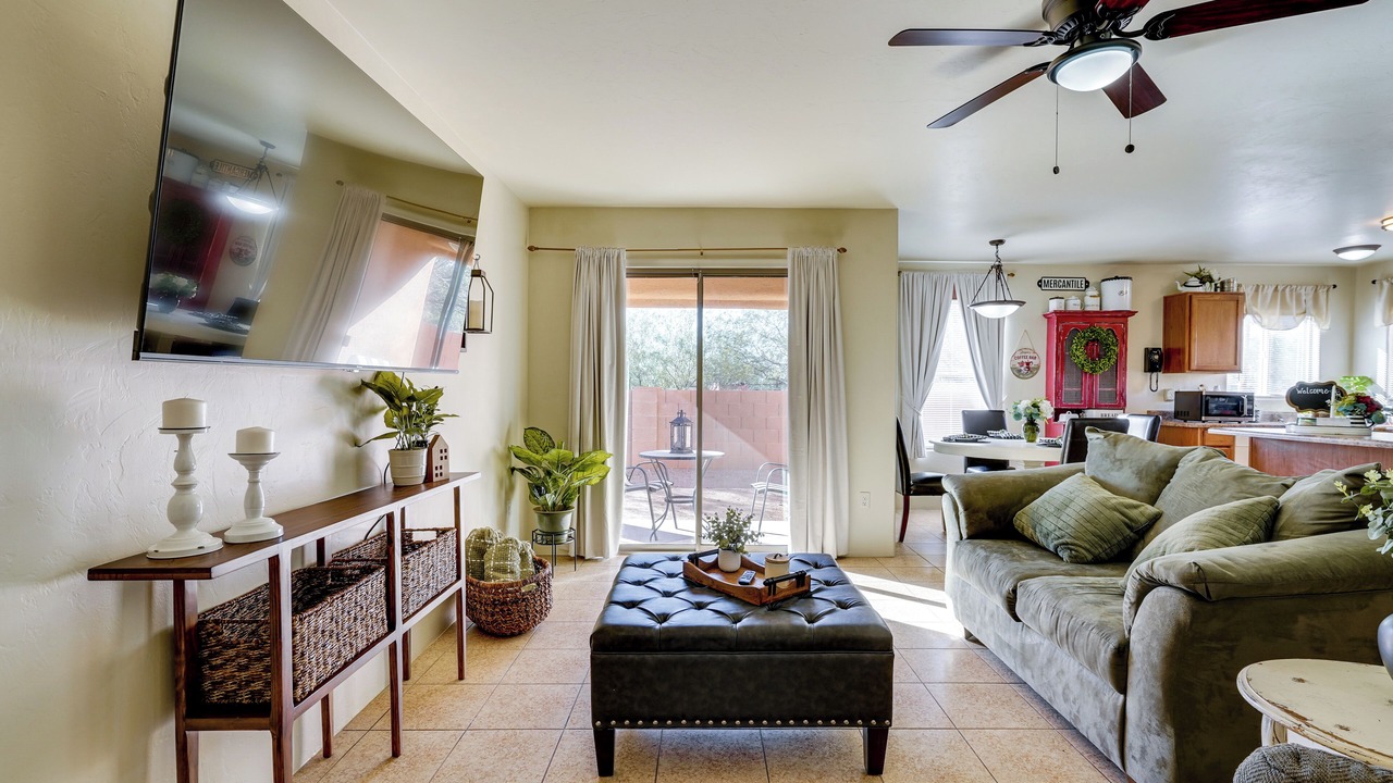 Photo of Livingroom in Tucson