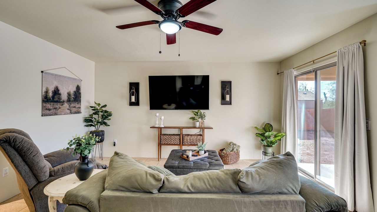 Photo of Livingroom in Tucson