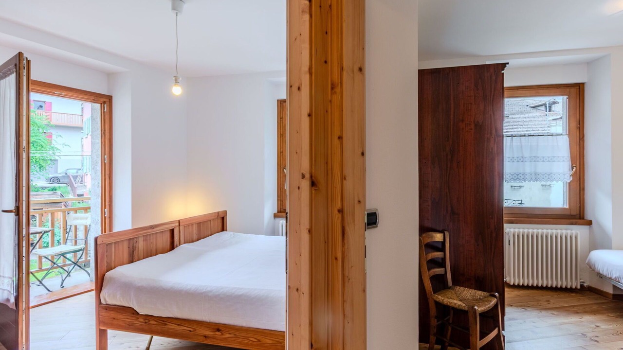 Photo of Bedroom in Caderzone Terme