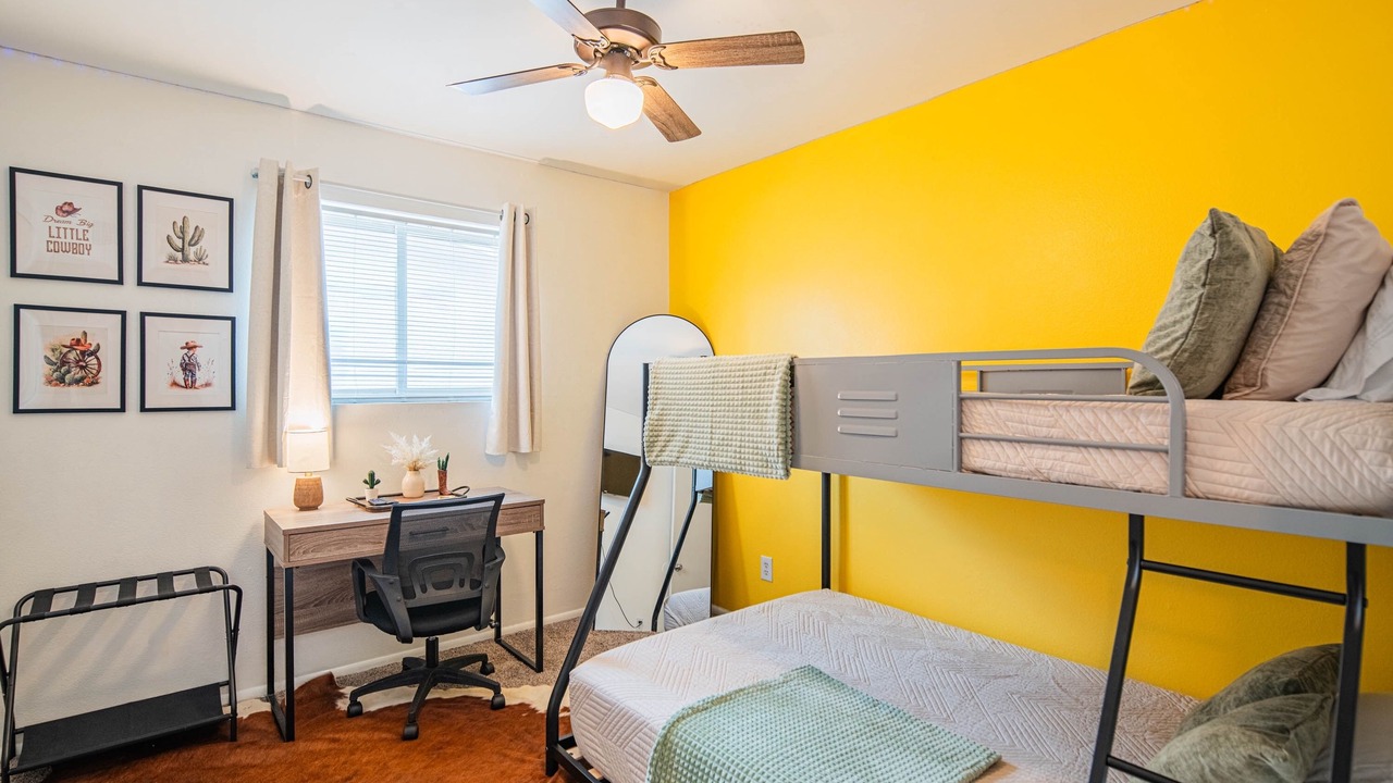 Photo of Bedroom in Peoria Ave Citizen's Group