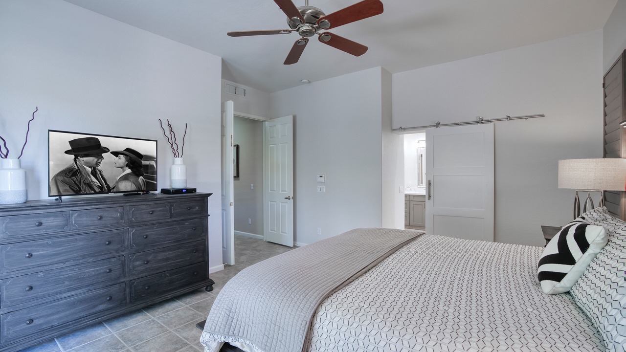 Photo of Bedroom in Talon Retreat