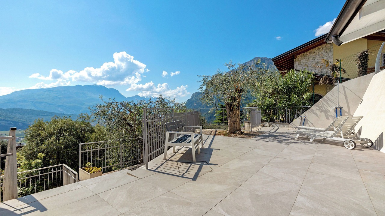 Photo of Patio Balcony in Cologna