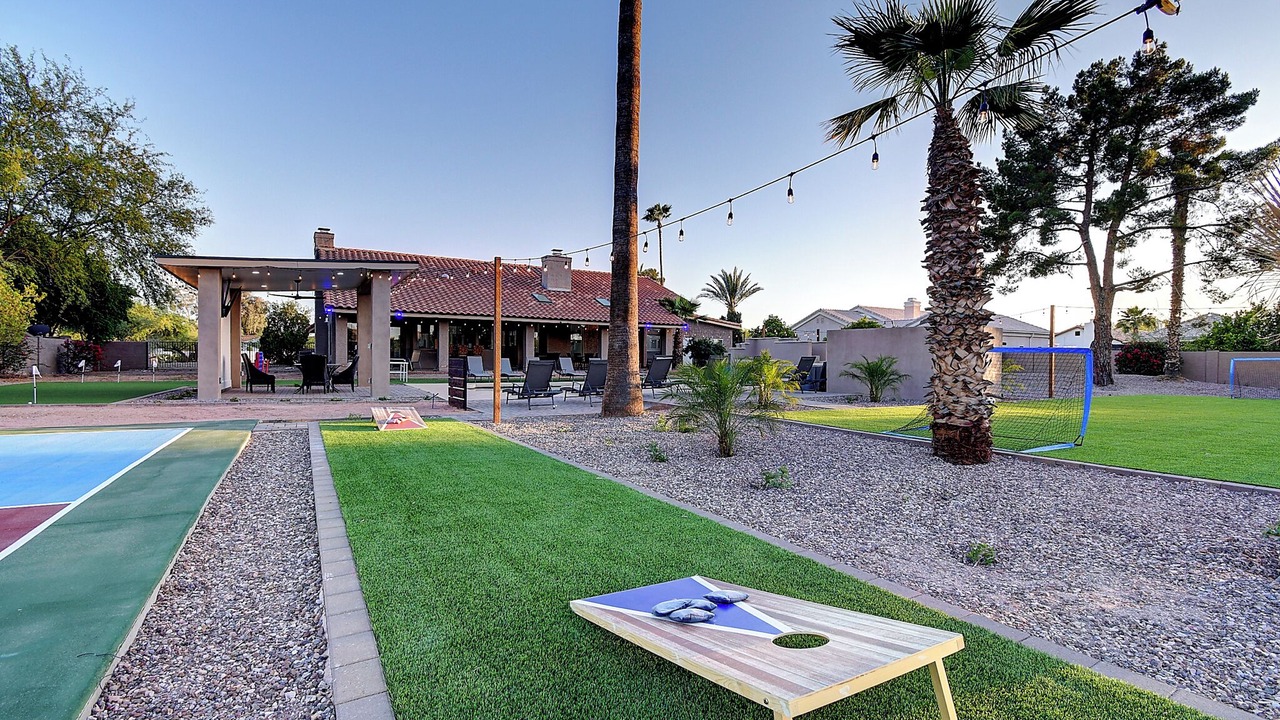 Photo of Others in Paradise Valley Village