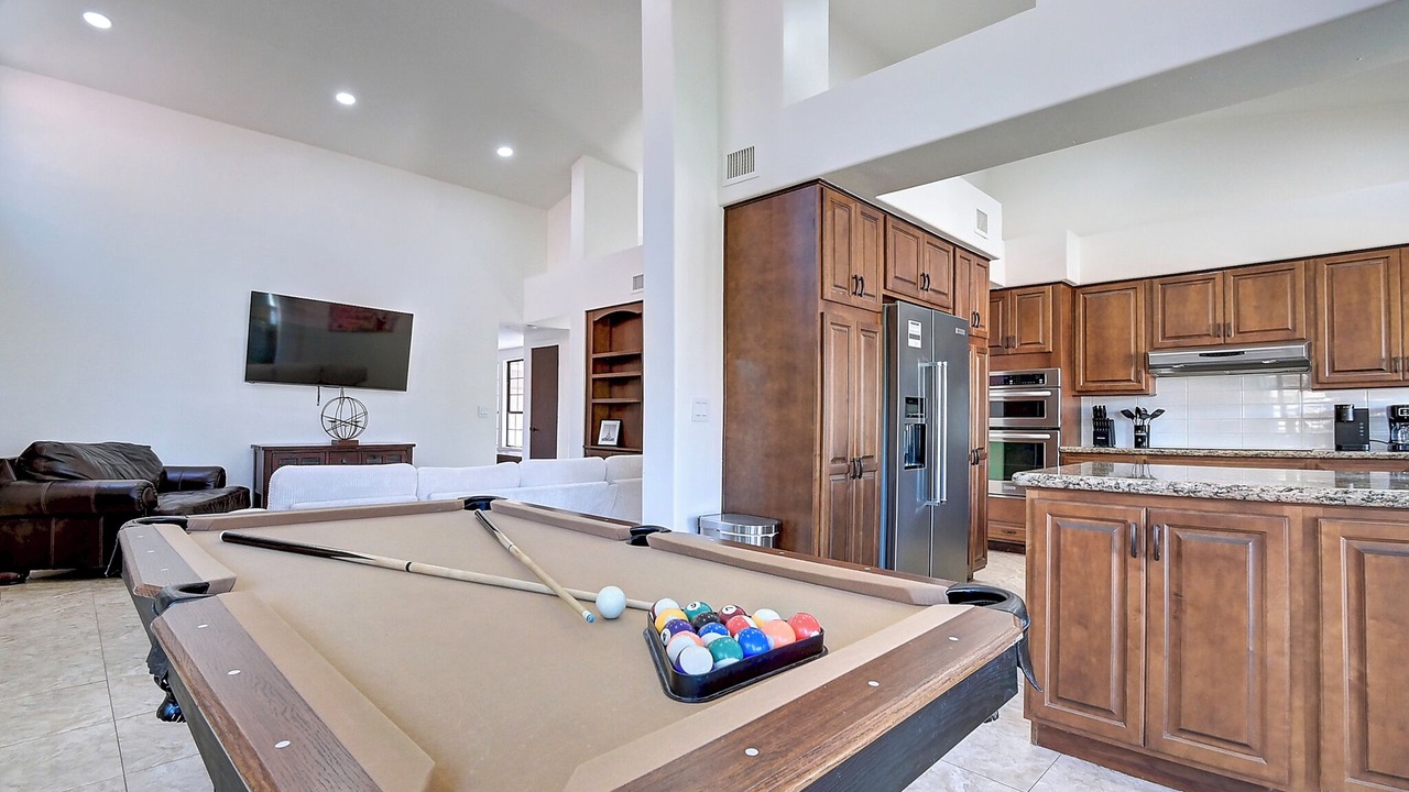 Photo of Bedroom in Paradise Valley Village
