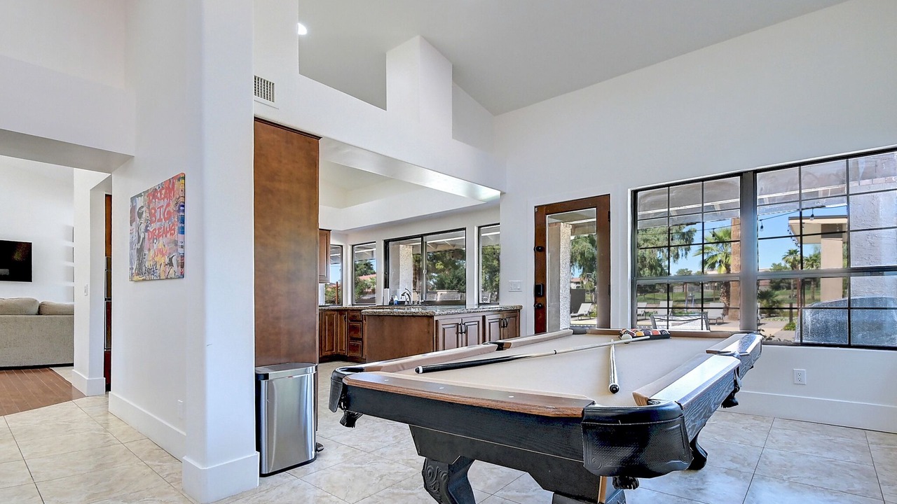 Photo of Bedroom in Paradise Valley Village