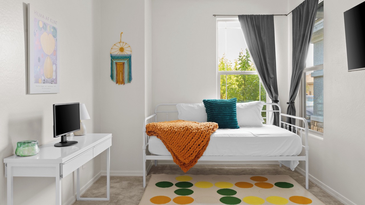 Photo of Bedroom in Glendale