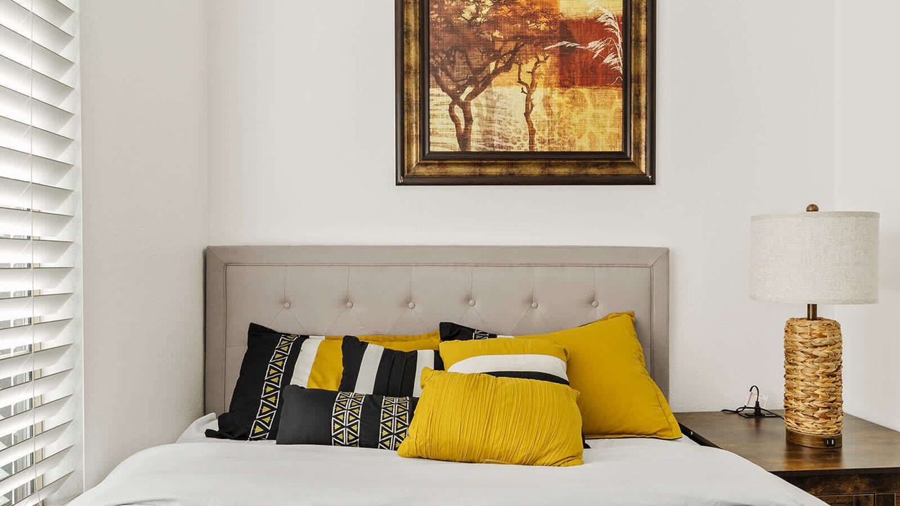 Photo of Bedroom in Arizona Skyline Community