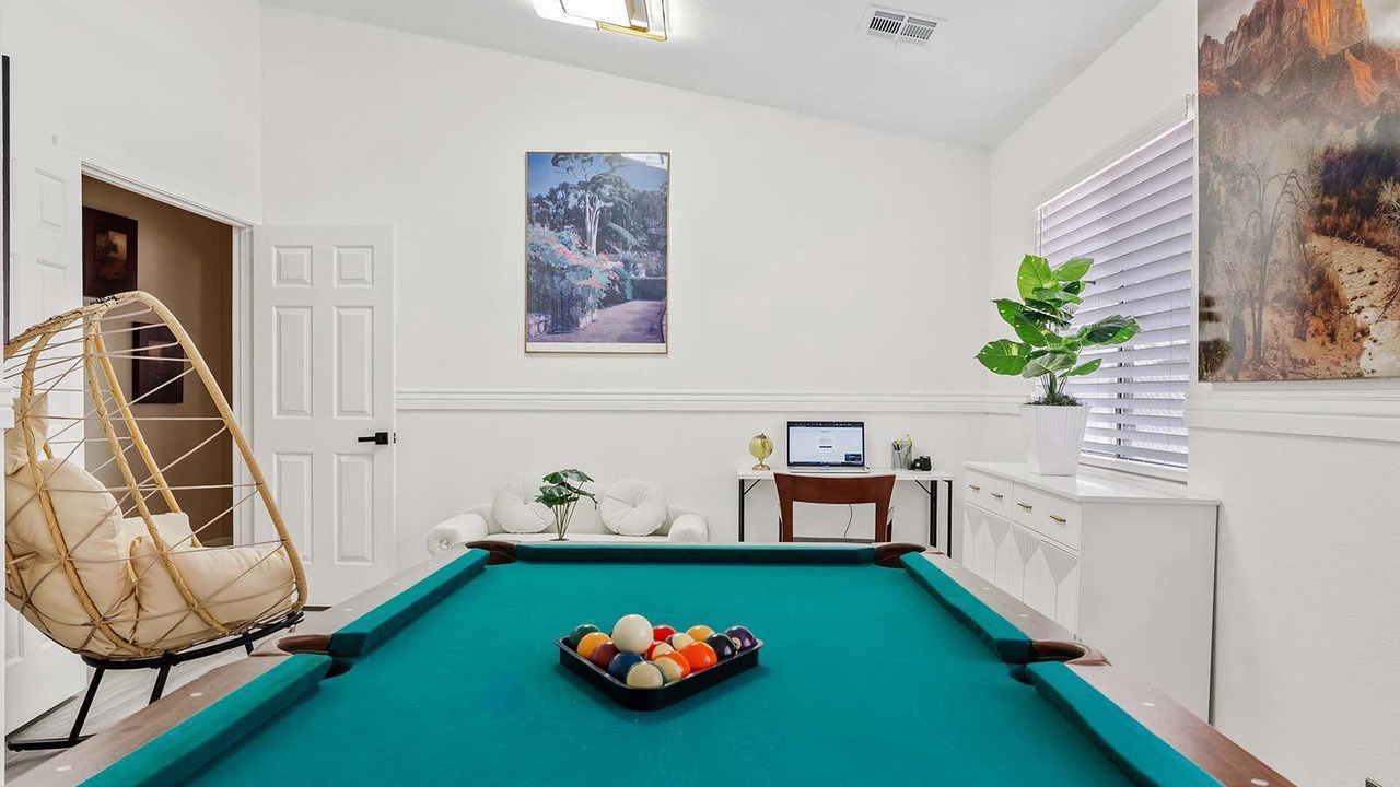 Photo of Bedroom in Arizona Skyline Community