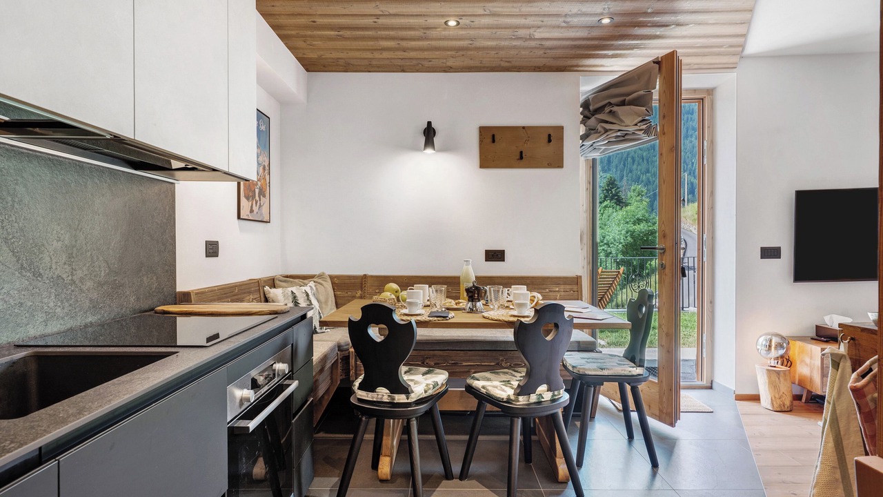 Photo of Kitchen in Rabbi