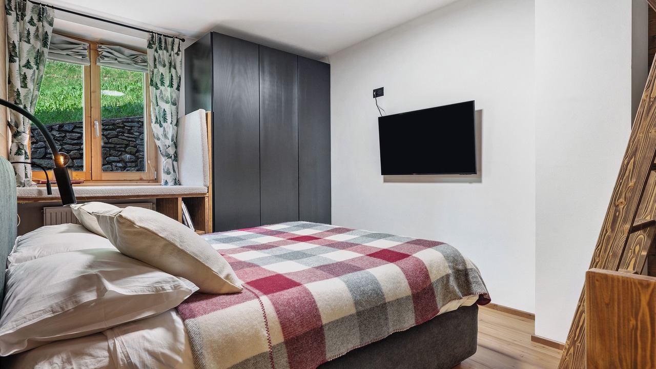 Photo of Bedroom in Rabbi