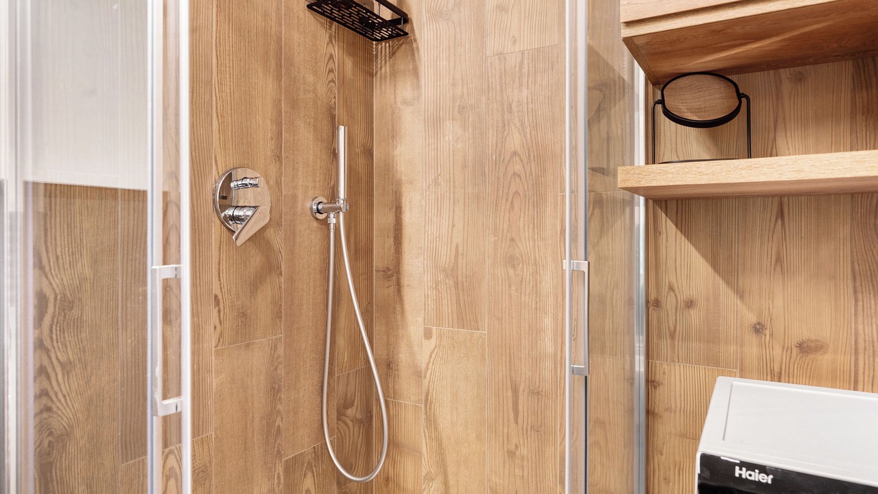 Photo of Bathroom in Rabbi