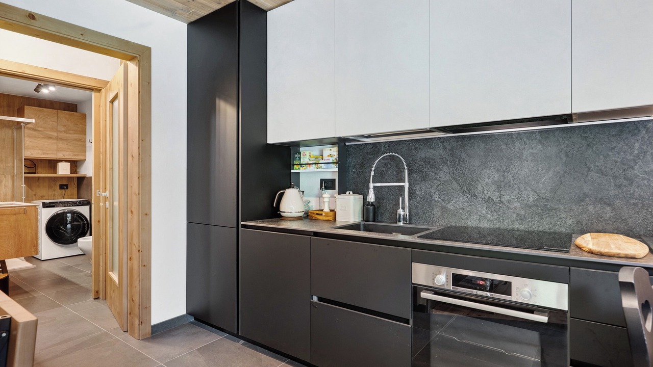 Photo of Kitchen in Rabbi