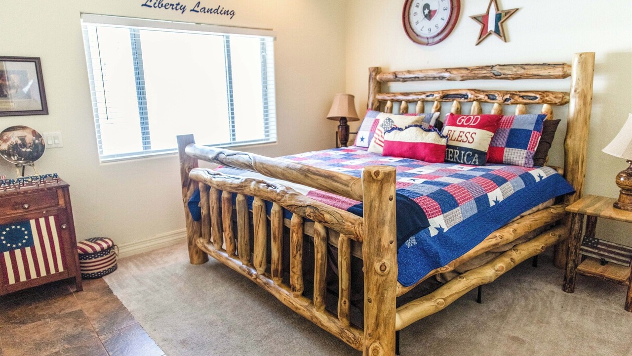 Photo of Bedroom in Pinetop