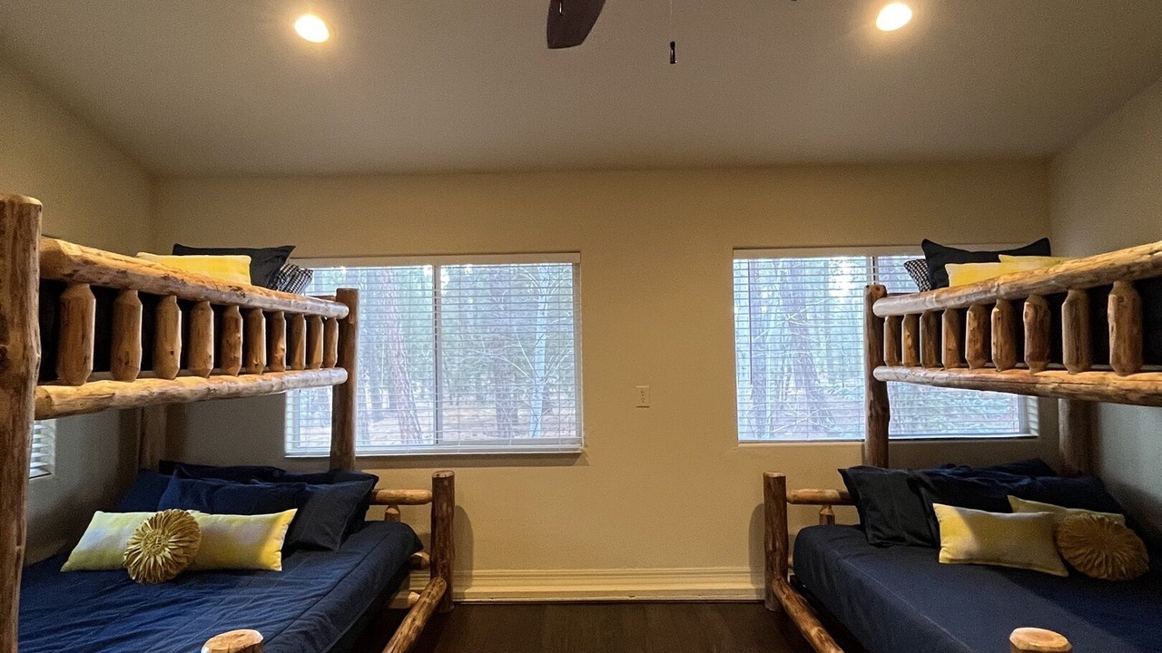 Photo of Bedroom in Pinetop