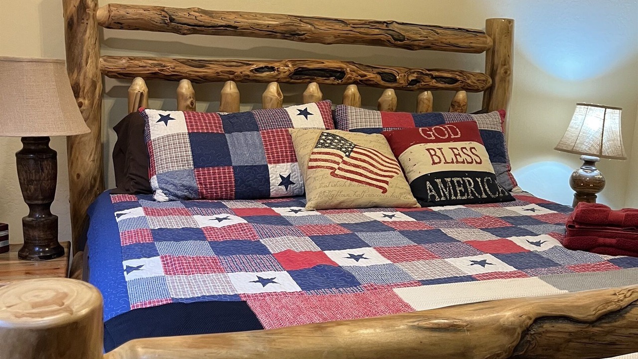 Photo of Bedroom in Pinetop