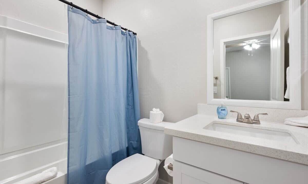 Photo of Bathroom in Glendale