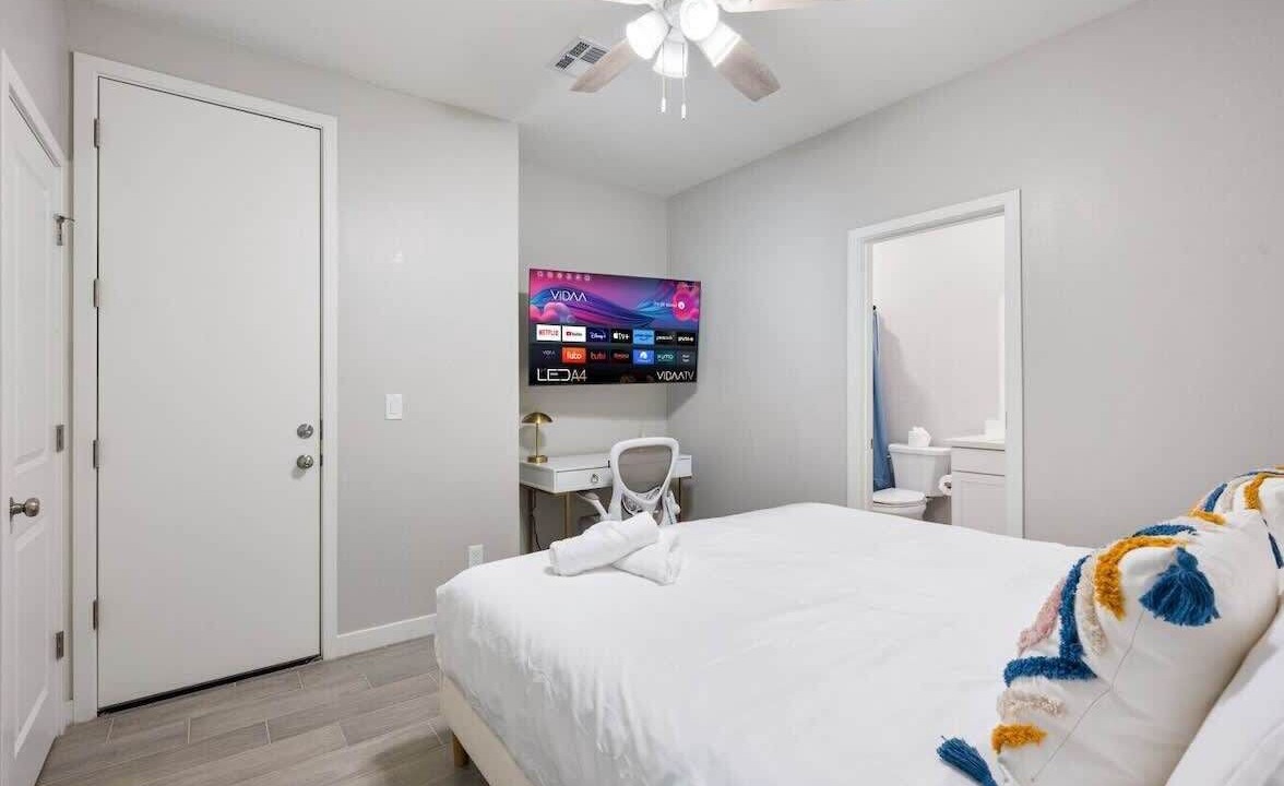 Photo of Bedroom in Glendale