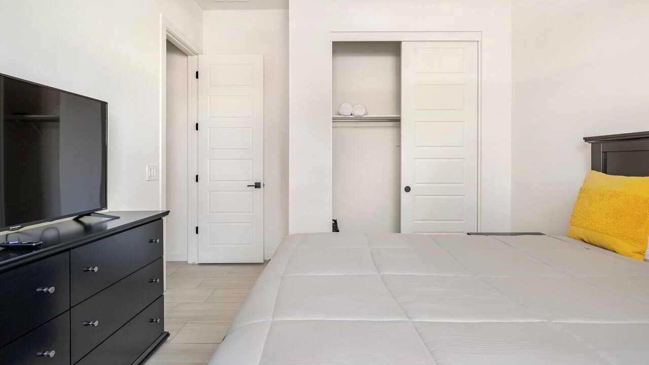 Photo of Bedroom in Glendale