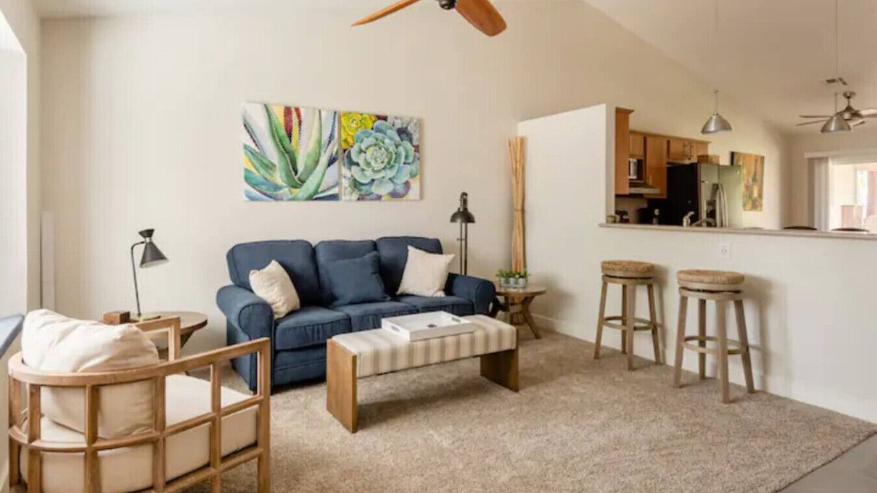 Photo of Livingroom in Paradise Valley Village