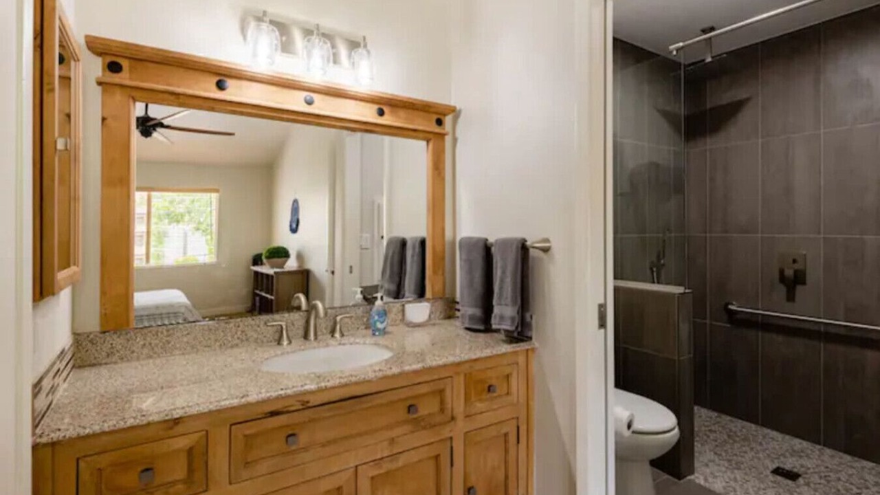 Photo of Bathroom in Paradise Valley Village