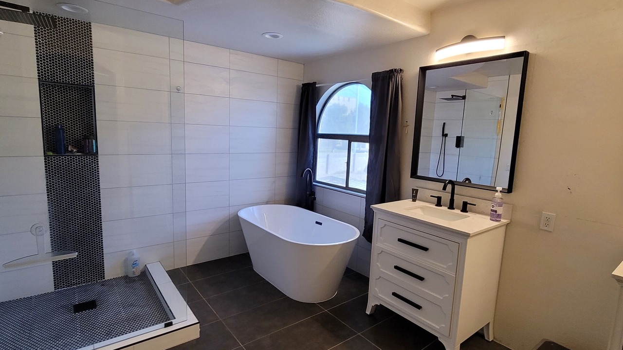 Photo of Bathroom in Glendale