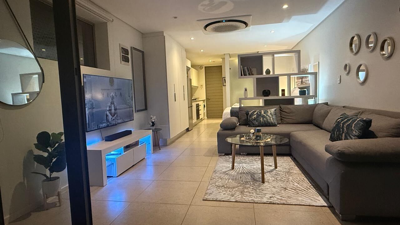 Photo of Livingroom in Hillhead