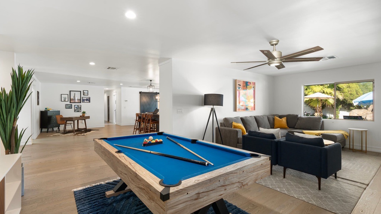Photo of Livingroom in Shea North Estates