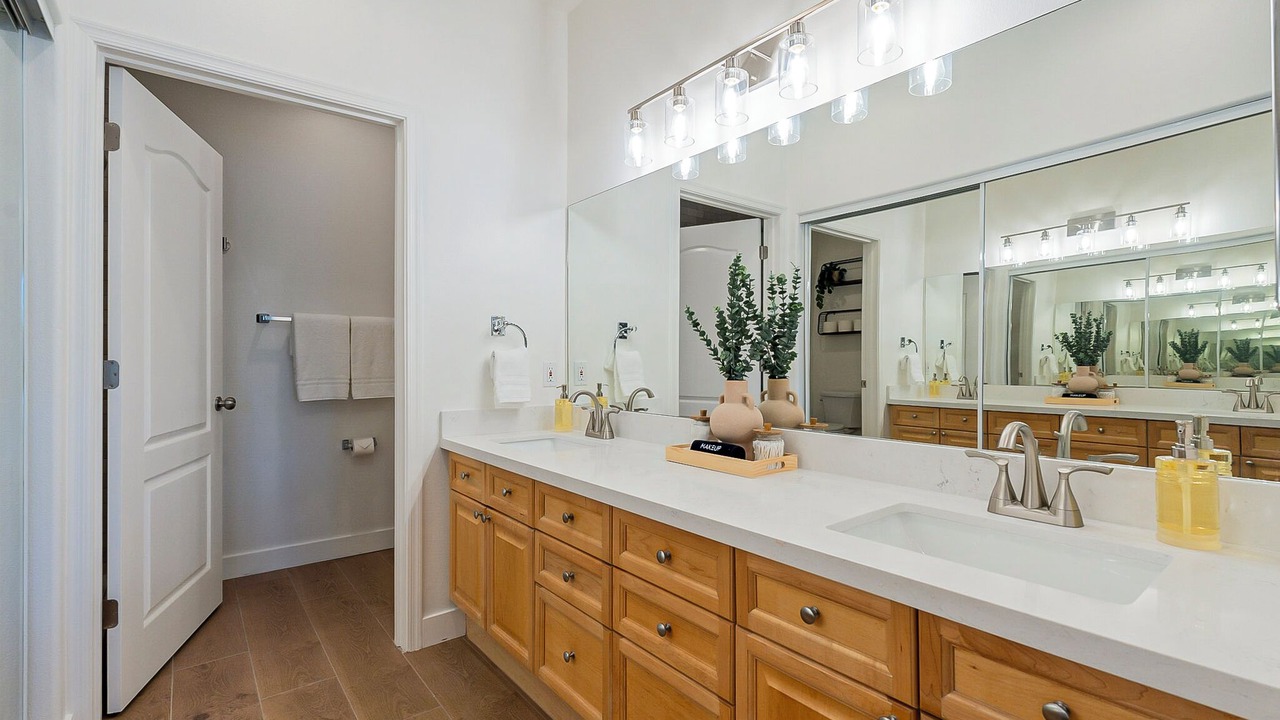 Photo of Bathroom in Scottsdale Estates Nine