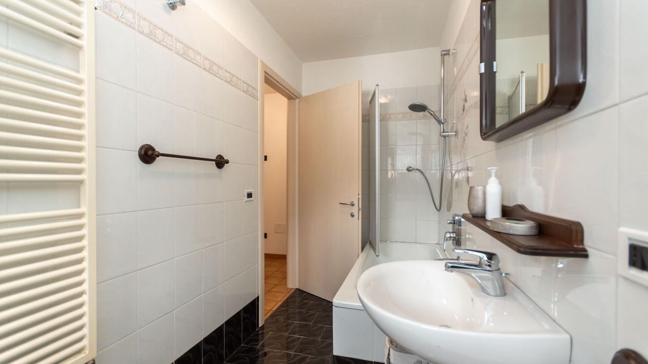 Photo of Bathroom in Penia