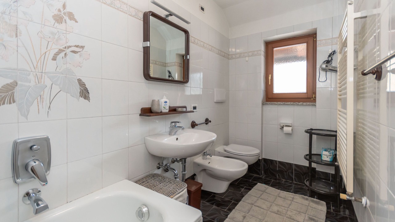 Photo of Bathroom in Penia